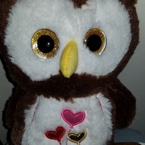 Whoory the Owl Brown with Wmbroodweed Hearts